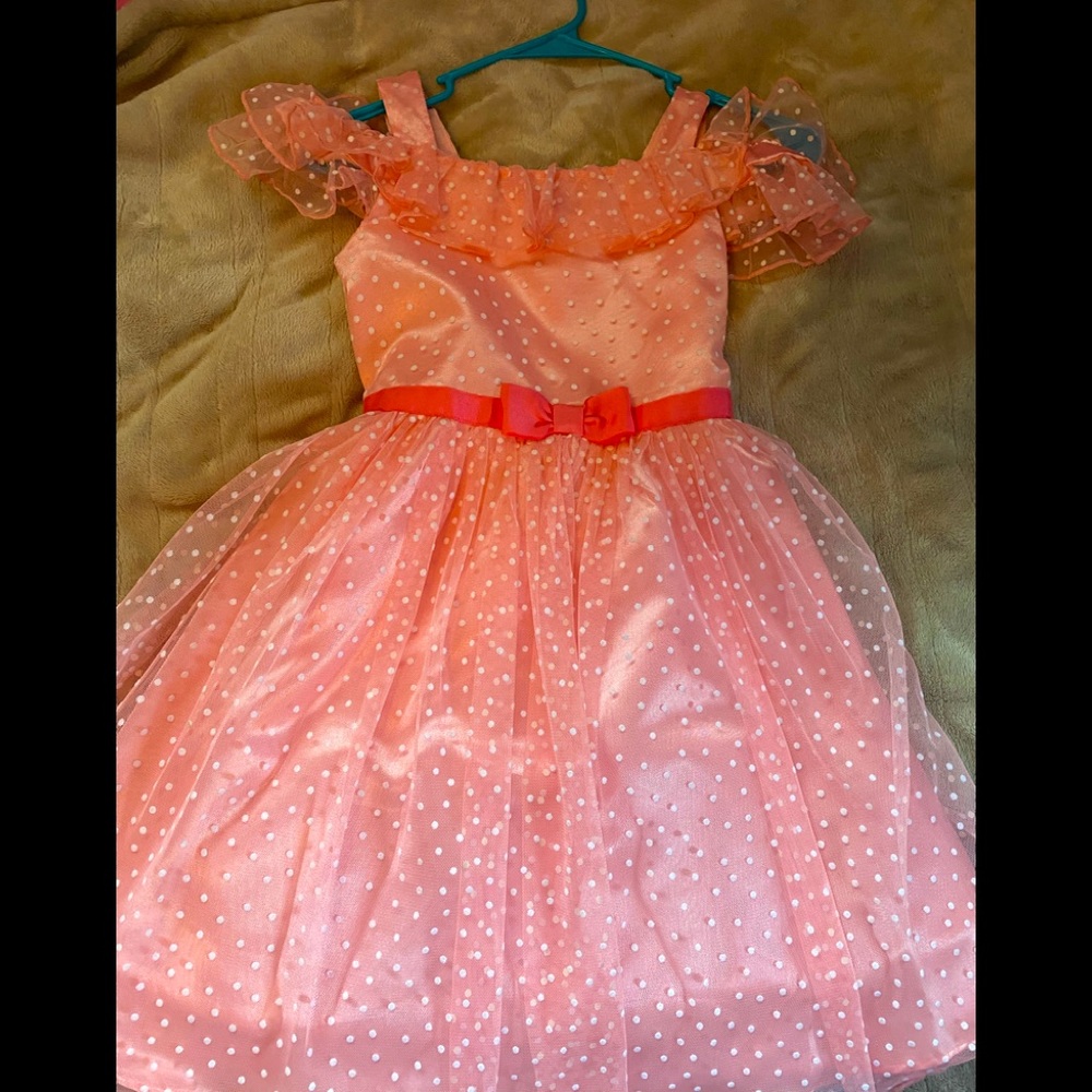 Beautiful off the shoulder fancy spring dress!